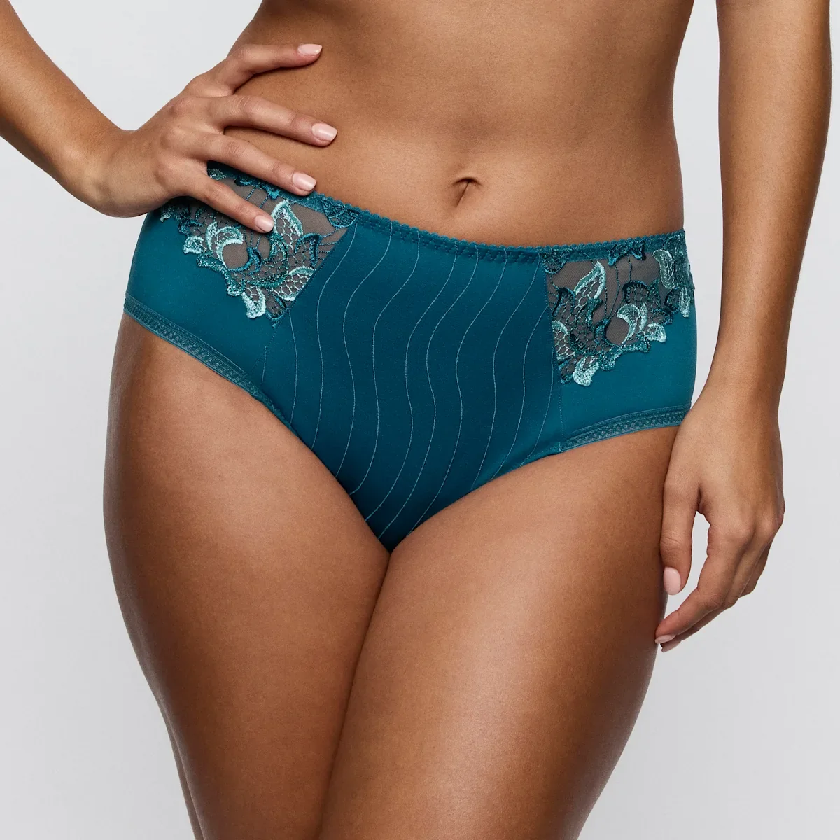 155228 | PrimaDonna - Deauville Peacock Petrol